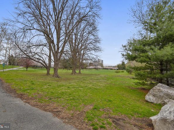 3909 Woodlawn Road, Chevy Chase MD 20815