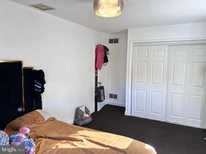 1117 Unruh Avenue, Philadelphia PA 19111