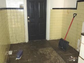 325 W Manheim Street, Philadelphia PA 19144