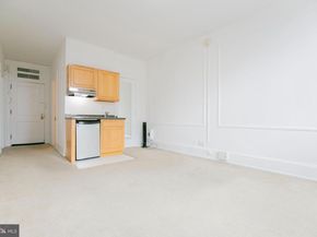 1324 Locust Street 1522, Philadelphia PA 19107