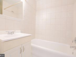1324 Locust Street 1522, Philadelphia PA 19107
