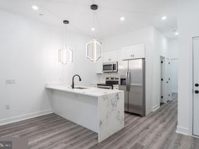 3861 Fairmount Avenue, Philadelphia PA 19104