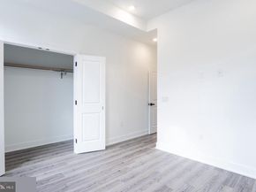 3861 Fairmount Avenue, Philadelphia PA 19104