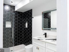 3861 Fairmount Avenue, Philadelphia PA 19104