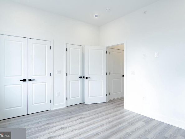 3861 Fairmount Avenue, Philadelphia PA 19104