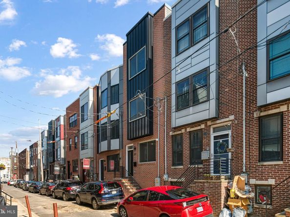 717 Mercy Street, Philadelphia PA 19148