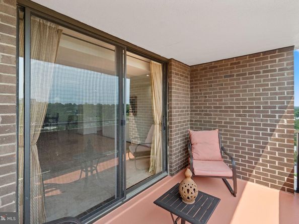 1800 Old Meadow Road 1512  1513, Mclean VA 22102