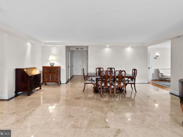 1800 Old Meadow Road 1512  1513, Mclean VA 22102
