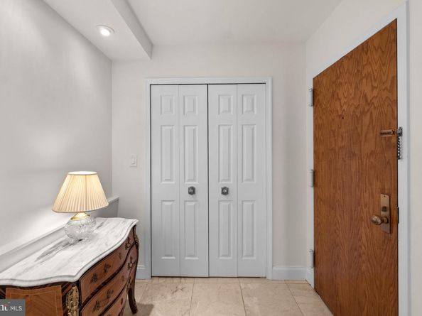 1800 Old Meadow Road 1512  1513, Mclean VA 22102