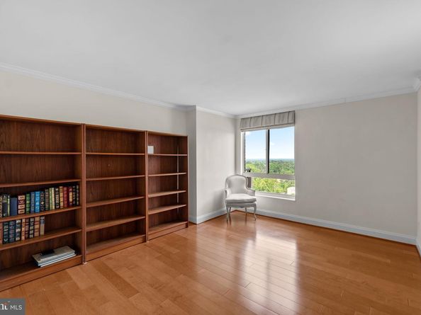 1800 Old Meadow Road 1512  1513, Mclean VA 22102