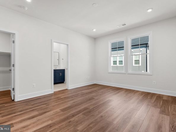 13928 Aviation Place, Herndon VA 20171