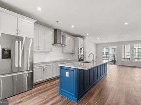 13928 Aviation Place, Herndon VA 20171