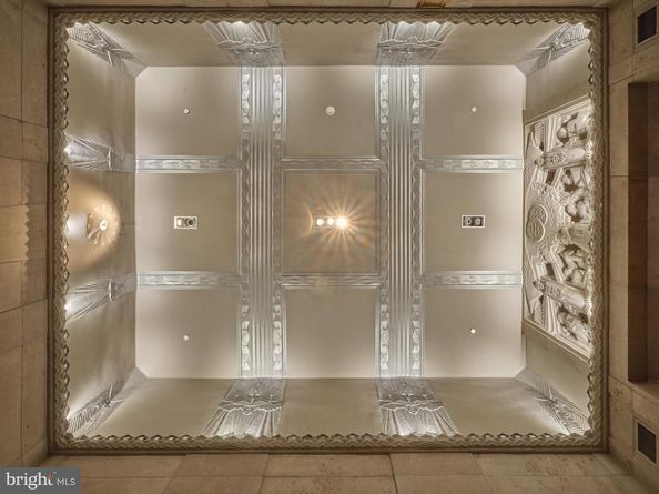 210 W Washington Square 12NW, Philadelphia PA 19106