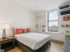 210 W Washington Square 12NW, Philadelphia PA 19106