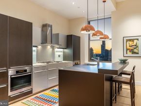 210 W Washington Square 12NW, Philadelphia PA 19106