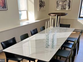 210 W Washington Square 12NW, Philadelphia PA 19106