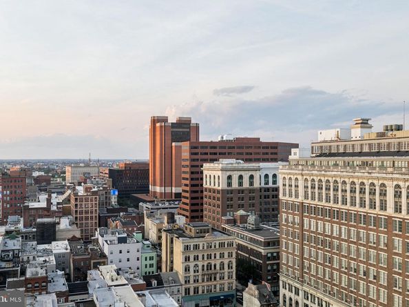 210 W Washington Square 12NW, Philadelphia PA 19106