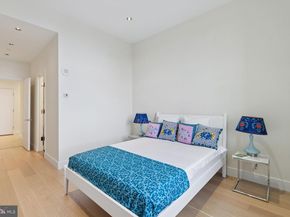 210 W Washington Square 12NW, Philadelphia PA 19106