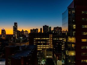 210 W Washington Square 12NW, Philadelphia PA 19106