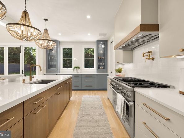 6018 Madawaska Road, Bethesda MD 20816