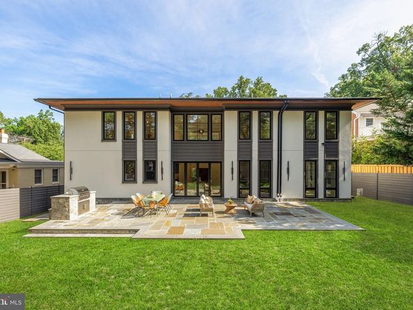6018 Madawaska Road, Bethesda MD 20816