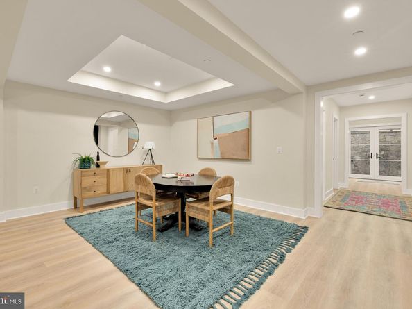 6018 Madawaska Road, Bethesda MD 20816