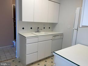 1420 Locust Street 20Q, Philadelphia PA 19102