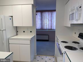 1420 Locust Street 20Q, Philadelphia PA 19102