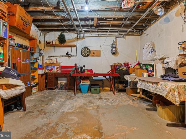 5236 Ridge Avenue, Philadelphia PA 19128