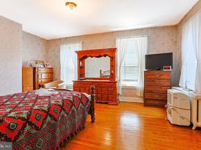 5236 Ridge Avenue, Philadelphia PA 19128