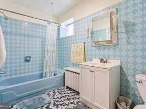 5236 Ridge Avenue, Philadelphia PA 19128