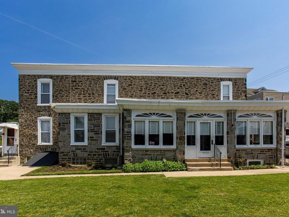 5236 Ridge Avenue, Philadelphia PA 19128