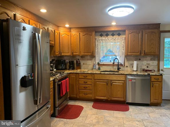 554 Locust Street, Bristol PA 19007