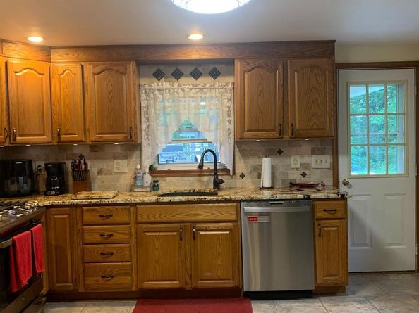 554 Locust Street, Bristol PA 19007