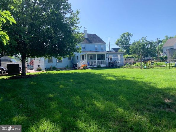 554 Locust Street, Bristol PA 19007