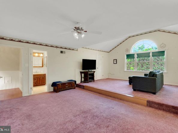 29 Devon Road, Southampton PA 18966