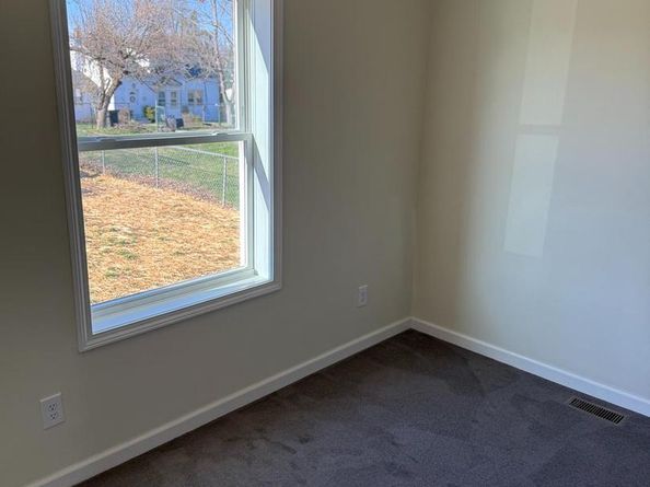 2329 E Macdade Boulevard, Folsom PA 19033