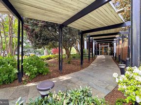 2030 N Adams Street 1201, Arlington VA 22201