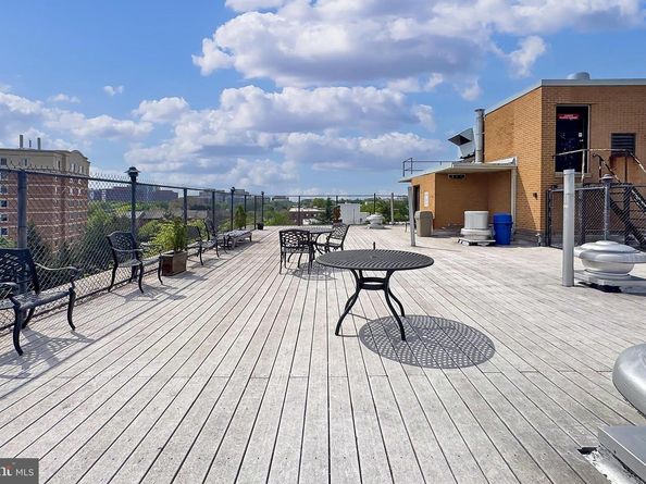 2030 N Adams Street 1201, Arlington VA 22201