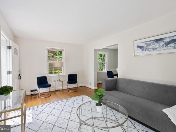 5049 12TH Street S, Arlington VA 22204
