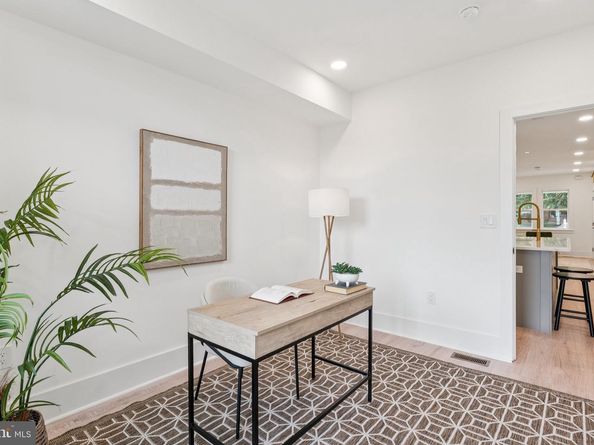 2608 4TH Street NE 1, Washington DC 20002