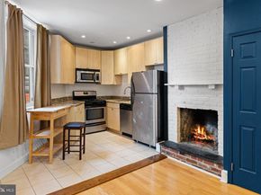 2700 South Street 2714, Philadelphia PA 19146