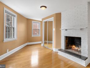 2700 South Street 2714, Philadelphia PA 19146
