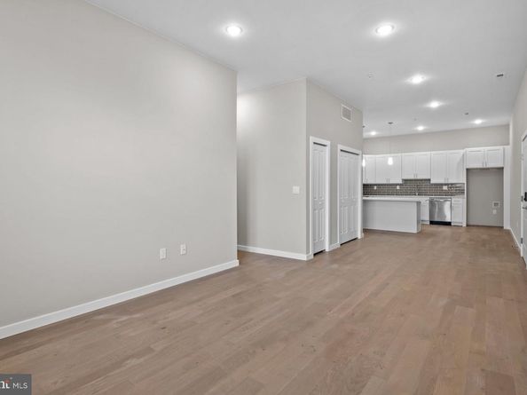 418 Jefferson Avenue 10, Bristol PA 19007