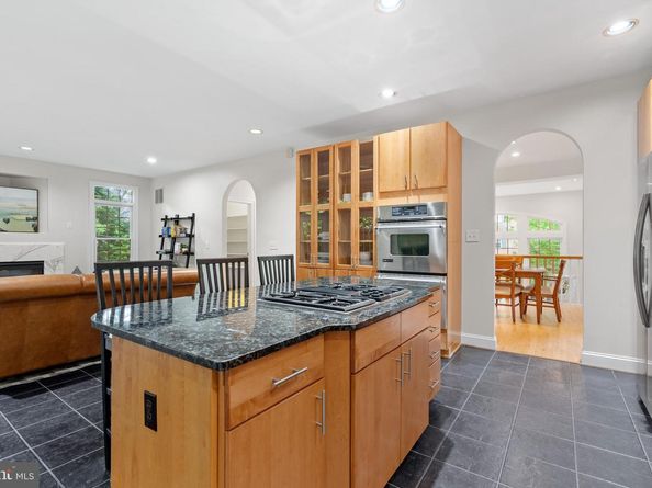 3929 Vacation Lane, Arlington VA 22207