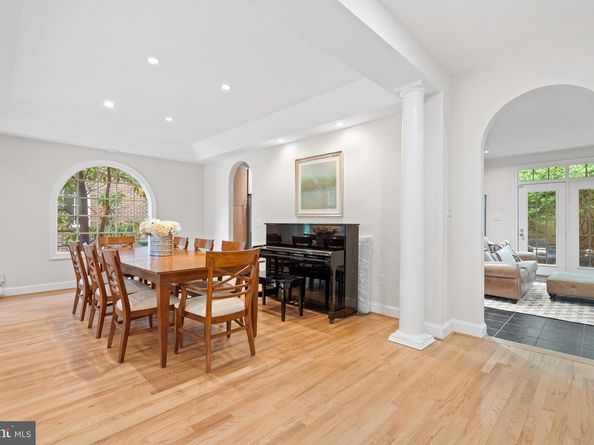 3929 Vacation Lane, Arlington VA 22207