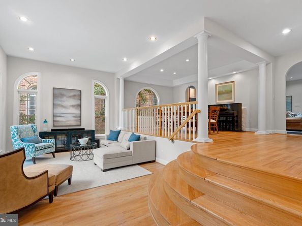 3929 Vacation Lane, Arlington VA 22207