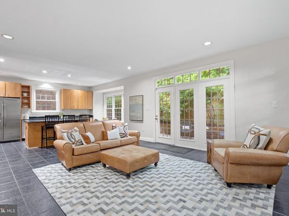 3929 Vacation Lane, Arlington VA 22207