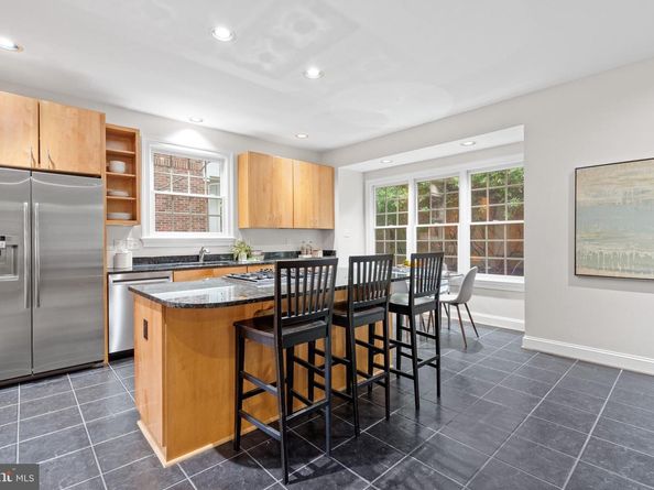 3929 Vacation Lane, Arlington VA 22207