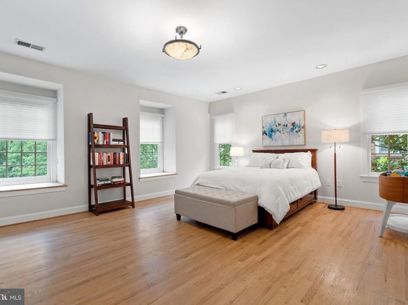 3929 Vacation Lane, Arlington VA 22207